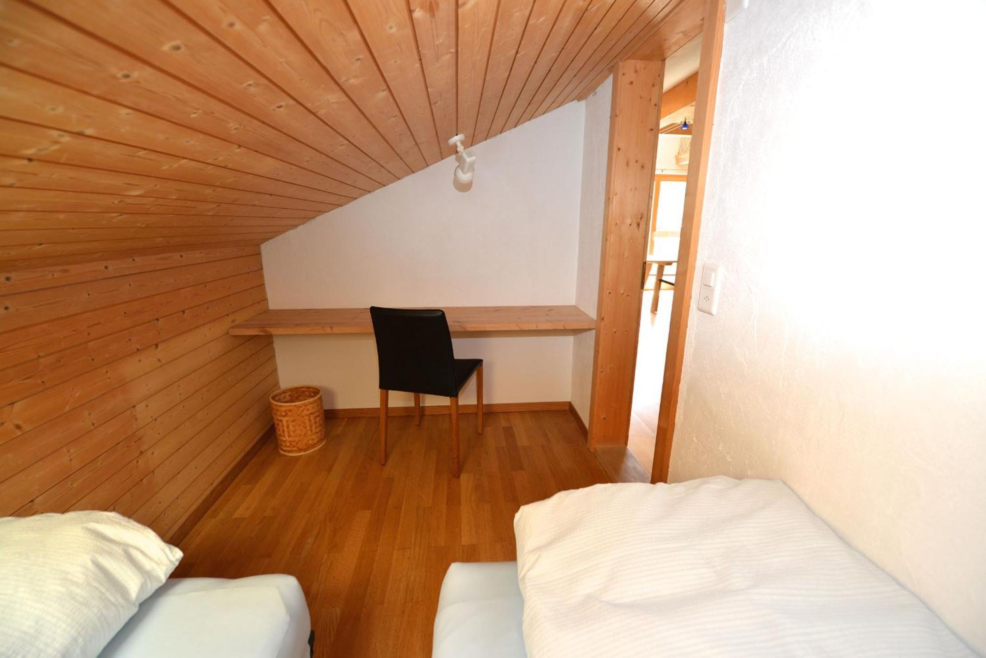 Stilvolle Dachwohnung Fuer 4 Im Thermenort Appartement *