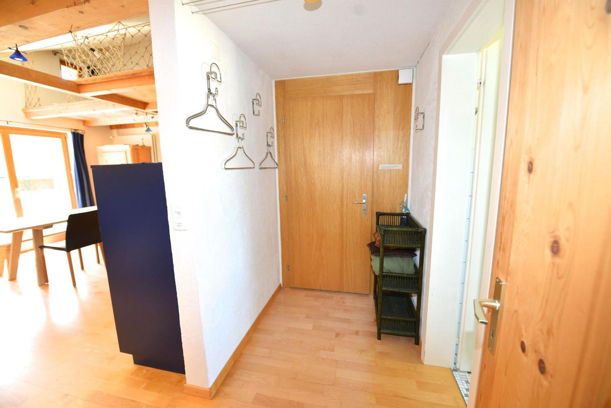 Stilvolle Dachwohnung Fuer 4 Im Thermenort